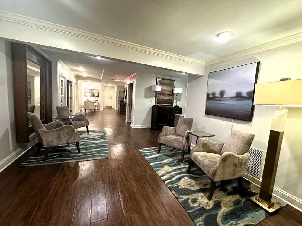 Photo of a meeting space at the Old Capitol Inn